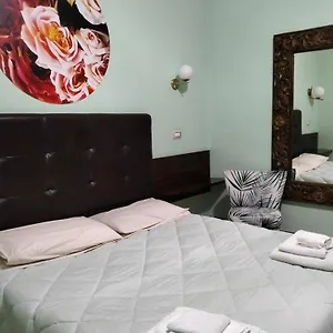  Apartamento Piazza Verdi Liberty House Italia