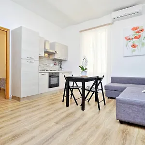  Apartamento San Lorenzo District Italia